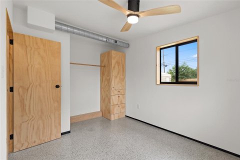 House in Seminole, Florida 2 bedrooms, 66.89 sq.m. № 1904805 - photo 24