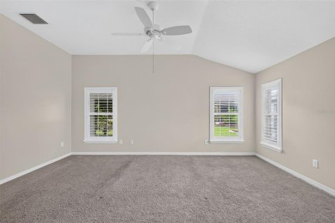 House in The Villages, Florida 3 bedrooms, 185.8 sq.m. № 2391126 - photo 26