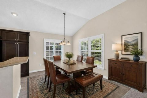 House in The Villages, Florida 3 bedrooms, 185.8 sq.m. № 2391126 - photo 14