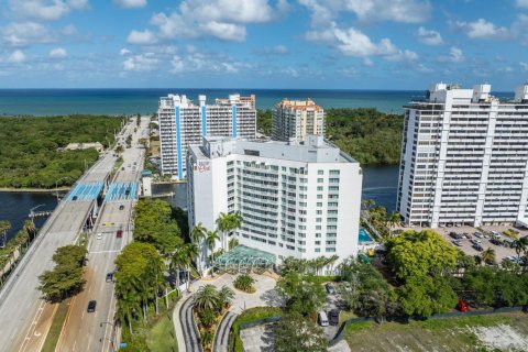 Copropriété à vendre à Fort Lauderdale, Floride: 1 chambre, 59.09 m2 № 2245861 - photo 18