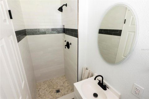 Villa ou maison à vendre à Tampa, Floride: 4 chambres, 146.6 m2 № 2275496 - photo 19