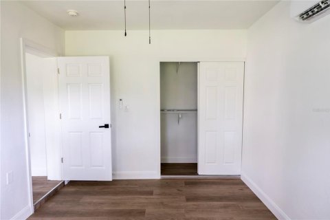 Villa ou maison à vendre à Tampa, Floride: 4 chambres, 146.6 m2 № 2275496 - photo 21