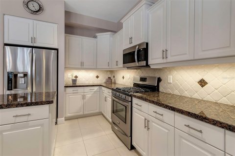 Купить виллу или дом в Сарасота, Флорида 11 комнат, 342.34м2, № 1640990 - фото 18
