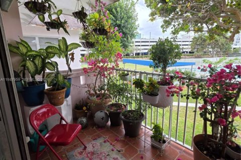 Снять в аренду кондоминиум в Майами, Флорида 2 спальни, 67.82м2, № 2004073 - фото 4