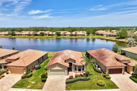 Villa ou maison à vendre à Venice, Floride: 2 chambres, 159.33 m2 № 1650883 - photo 3
