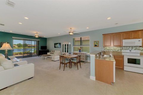 Villa ou maison à vendre à Venice, Floride: 2 chambres, 159.33 m2 № 1650883 - photo 9