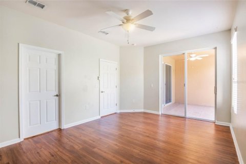 Townhouse in Melbourne, Florida 4 bedrooms, 187.94 sq.m. № 1717902 - photo 21