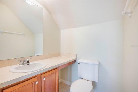Townhouse in Melbourne, Florida 4 bedrooms, 187.94 sq.m. № 1717902 - photo 15