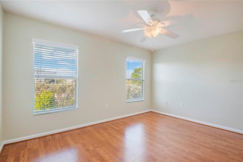 Townhouse in Melbourne, Florida 4 bedrooms, 187.94 sq.m. № 1717902 - photo 28