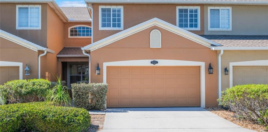 Townhouse in Melbourne, Florida 4 bedrooms, 187.94 sq.m. № 1717902