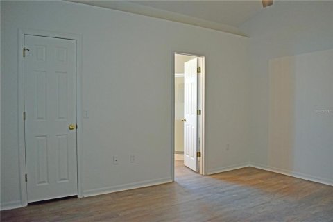 Villa ou maison à louer à Spring Hill, Floride: 4 chambres, 159.88 m2 № 1597819 - photo 17