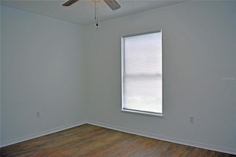Villa ou maison à louer à Spring Hill, Floride: 4 chambres, 159.88 m2 № 1597819 - photo 26