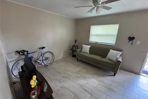 Immobilier commercial à vendre à Tampa, Floride: 119.57 m2 № 1675200 - photo 8