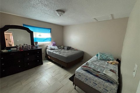 Immobilier commercial à vendre à Tampa, Floride: 119.57 m2 № 1675200 - photo 11