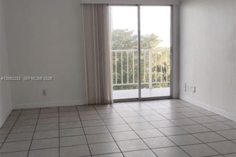 Condominio en venta en Miami, Florida, 1 dormitorio, 55.56 m2 № 2246891 - foto 26
