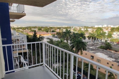 Condominio en venta en Miami, Florida, 1 dormitorio, 55.56 m2 № 2246891 - foto 9