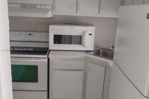 Condominio en venta en Miami, Florida, 1 dormitorio, 55.56 m2 № 2246891 - foto 22