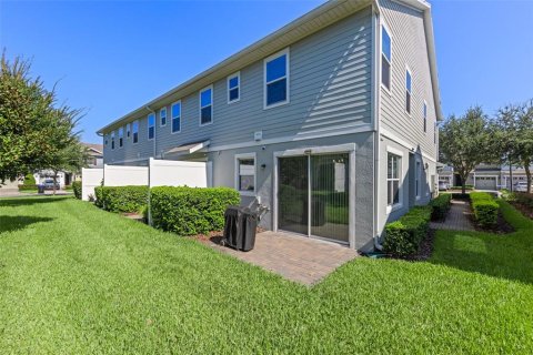 Townhouse in Apopka, Florida 3 bedrooms, 158.21 sq.m. № 1853778 - photo 29
