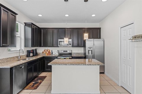 Townhouse in Apopka, Florida 3 bedrooms, 158.21 sq.m. № 1853778 - photo 8