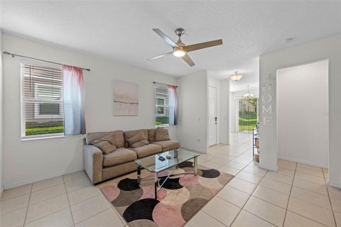 Townhouse in Apopka, Florida 3 bedrooms, 158.21 sq.m. № 1853778 - photo 7