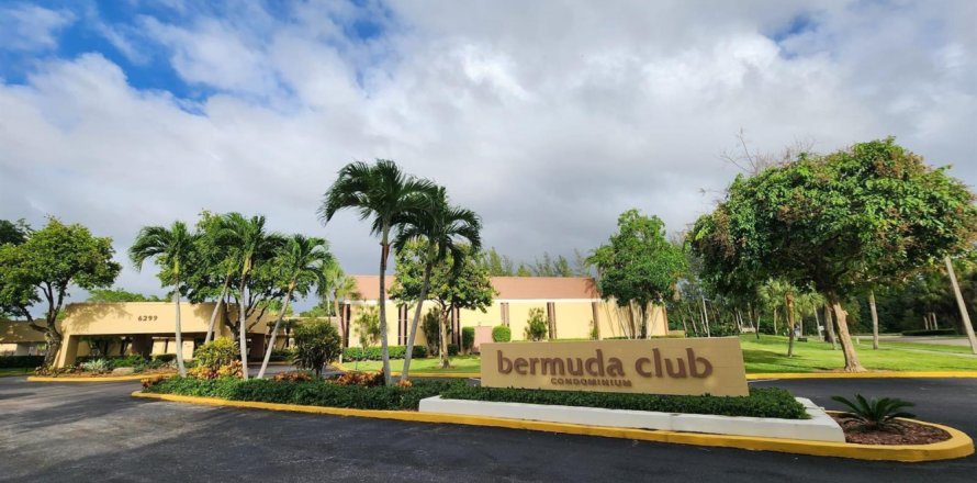 Condominio en Tamarac, Florida, 1 dormitorio  № 2146564