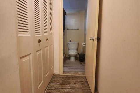 Condominio en venta en Tamarac, Florida, 1 dormitorio, 61.32 m2 № 2146564 - foto 6