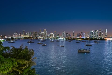 Villa ou maison à vendre à Miami Beach, Floride: 6 chambres, 544.69 m2 № 2060089 - photo 14