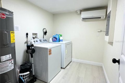 Купить виллу или дом в Оберндейл, Флорида 5 комнат, 169.45м2, № 1910790 - фото 24