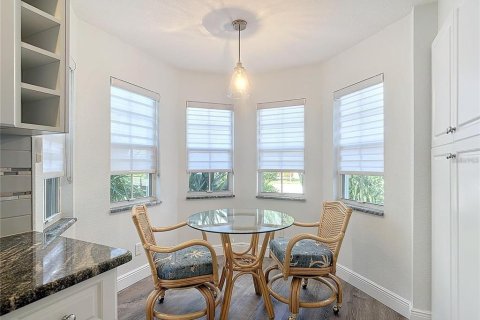 House in North Fort Myers, Florida 2 bedrooms, 149.02 sq.m. № 1797987 - photo 11