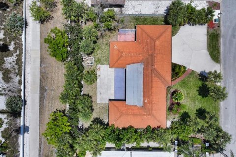 Villa ou maison à vendre à Sarasota, Floride: 3 chambres, 168.52 m2 № 1765234 - photo 13