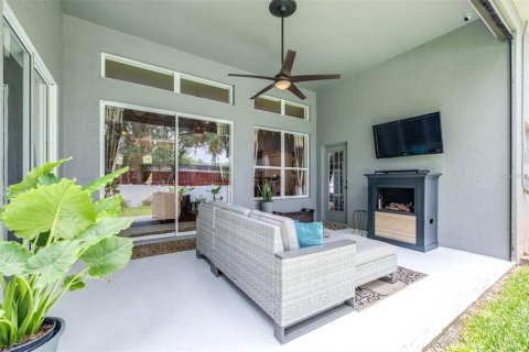Casa en venta en Tampa, Florida, 4 dormitorios, 227.24 m2 № 1773694 - foto 2