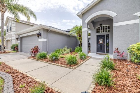 Casa en venta en Tampa, Florida, 4 dormitorios, 227.24 m2 № 1773694 - foto 6