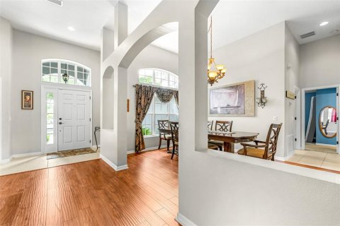 Casa en venta en Tampa, Florida, 4 dormitorios, 227.24 m2 № 1773694 - foto 13