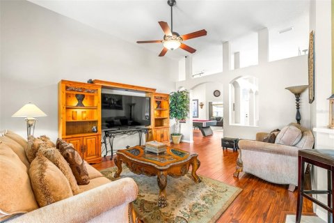 Casa en venta en Tampa, Florida, 4 dormitorios, 227.24 m2 № 1773694 - foto 17