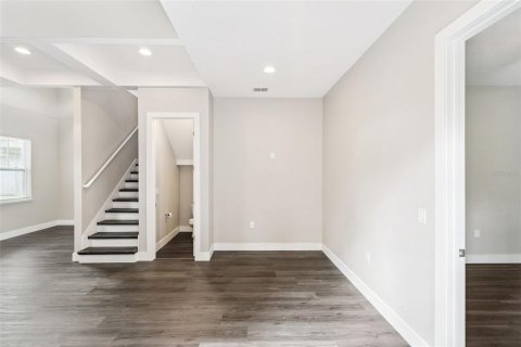 Touwnhouse à vendre à Orlando, Floride: 3 chambres, 164.16 m2 № 2388376 - photo 24