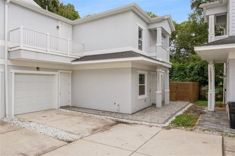 Touwnhouse à vendre à Orlando, Floride: 3 chambres, 164.16 m2 № 2388376 - photo 4