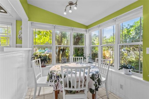 Villa ou maison à vendre à Gulfport, Floride: 2 chambres, 116.13 m2 № 2398481 - photo 16