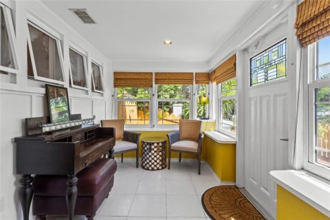 Villa ou maison à vendre à Gulfport, Floride: 2 chambres, 116.13 m2 № 2398481 - photo 5