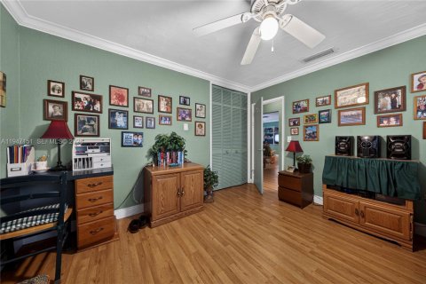 House in Pompano Beach, Florida 2 bedrooms, 123.93 sq.m. № 2003684 - photo 25