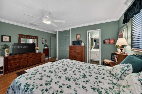 House in Pompano Beach, Florida 2 bedrooms, 123.93 sq.m. № 2003684 - photo 30