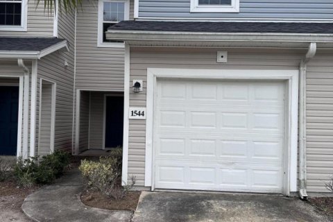 House in Jacksonville, Florida 3 bedrooms, 132.29 sq.m. № 875695 - photo 1