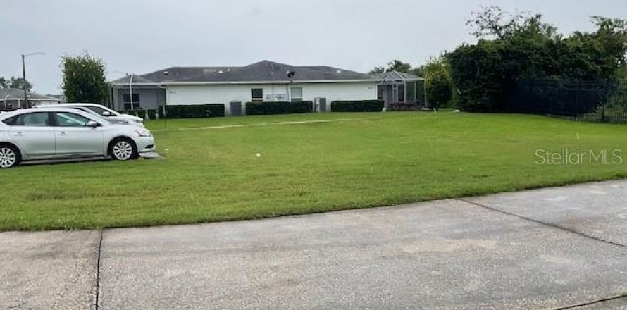 Land in Leesburg, Florida № 2235177