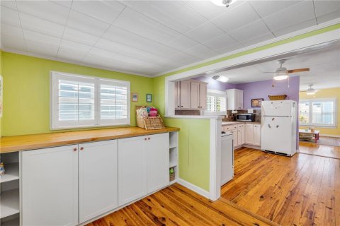 House in New Smyrna Beach, Florida 3 bedrooms, 127.28 sq.m. № 1801649 - photo 22