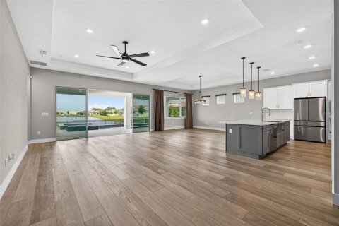 Villa ou maison à vendre à Wesley Chapel, Floride: 4 chambres, 333.43 m2 № 2223768 - photo 16