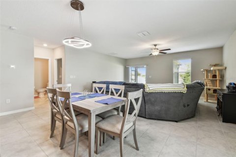 Casa en venta en Riverview, Florida, 5 dormitorios, 273.97 m2 № 1675333 - foto 22