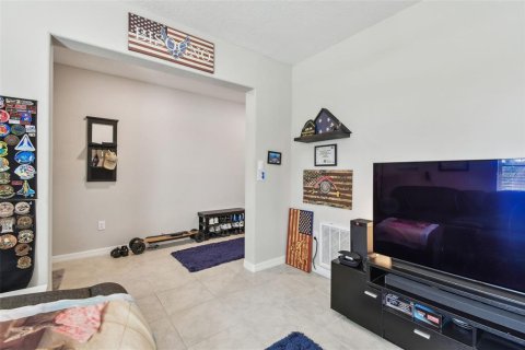 Casa en venta en Riverview, Florida, 5 dormitorios, 273.97 m2 № 1675333 - foto 12