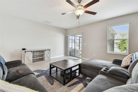 Casa en venta en Riverview, Florida, 5 dormitorios, 273.97 m2 № 1675333 - foto 28