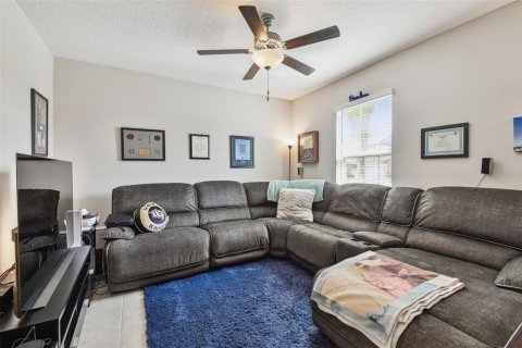 Casa en venta en Riverview, Florida, 5 dormitorios, 273.97 m2 № 1675333 - foto 11