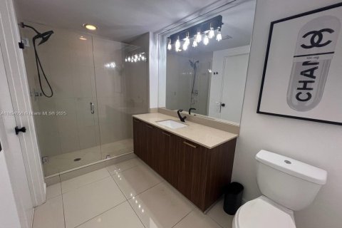 Condominio en alquiler en Doral, Florida, 1 dormitorio, 71.44 m2 № 1945869 - foto 9