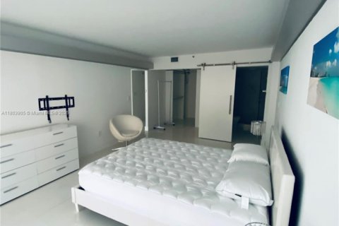 Copropriété à louer à Miami, Floride: 1 chambre, 74.32 m2 № 1936450 - photo 7